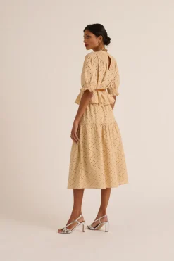 Chemises Et Blouses|Balzac Blouse Amicie Broderie Anglaise Beige